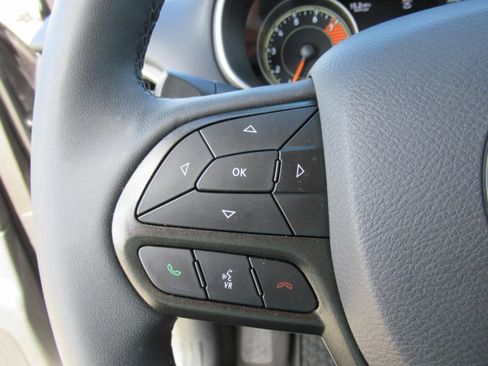 Used 2022 Jeep Cherokee Trailhawk w/ Premium Leather Package AWD/4WD image 22