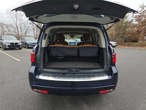 Used 2019 INFINITI QX80 Luxe w/ Proactive Package image 5