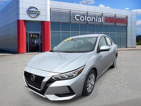 Certified 2022 Nissan Sentra S FWD image 1