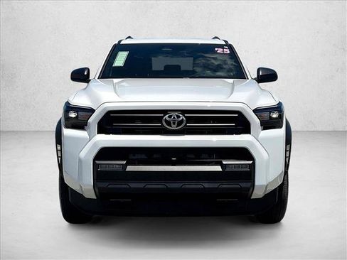 Used 2025 Toyota 4Runner SR5 AWD/4WD image 3