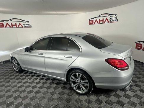 Used 2020 Mercedes-Benz C 300 Sedan image 5