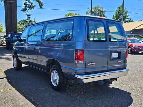 Used 2012 Ford E-150 and Econoline 150 Wagon w/ PWR Windows & Locks Group RWD image 3