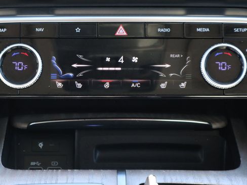 Used 2022 Genesis GV80 3.5T w/ Prestige Package 07 image 18