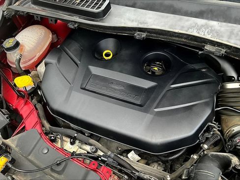 Used 2017 Ford Escape Titanium AWD/4WD image 30