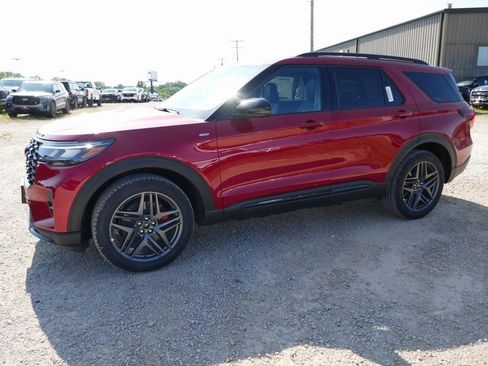 New 2025 Ford Explorer ST-Line w/ Premium Package image 8