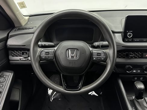 Used 2023 Honda Accord LX image 23