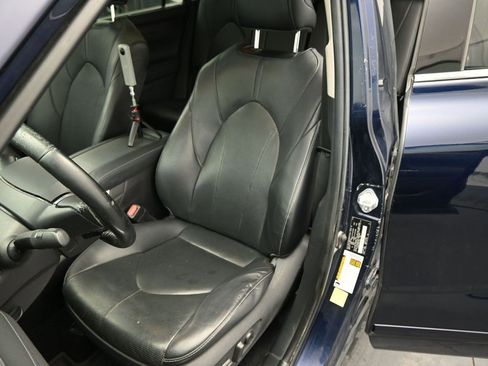 Used 2021 Toyota Highlander Limited image 10