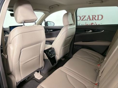 Used 2022 Lincoln Nautilus FWD image 14