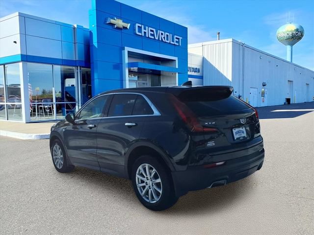 Used 2023 Cadillac XT4 Luxury w/ Driver Awareness Package AWD/4WD image 6
