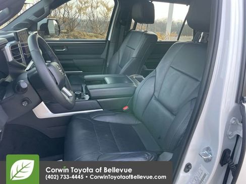 Used 2024 Toyota Sequoia Platinum image 15