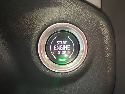Used 2022 GMC Sierra 1500 Pro w/ 1SA Safety Plus Package AWD/4WD image 16