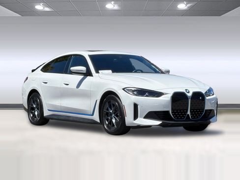 Certified 2023 BMW i4 eDrive35 w/ Premium Package RWD image 7