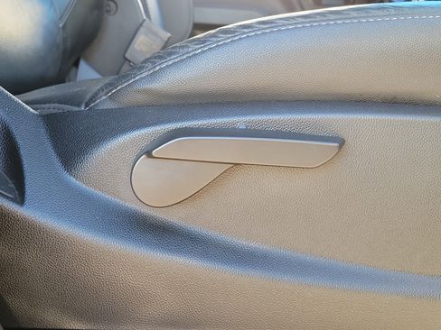 Used 2018 Chevrolet Silverado 1500 LT w/ All Star Edition image 24