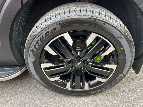 Used 2023 Kia Telluride SX Prestige image 14