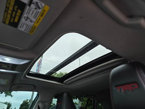 Used 2020 Toyota RAV4 TRD Off-Road AWD/4WD image 19