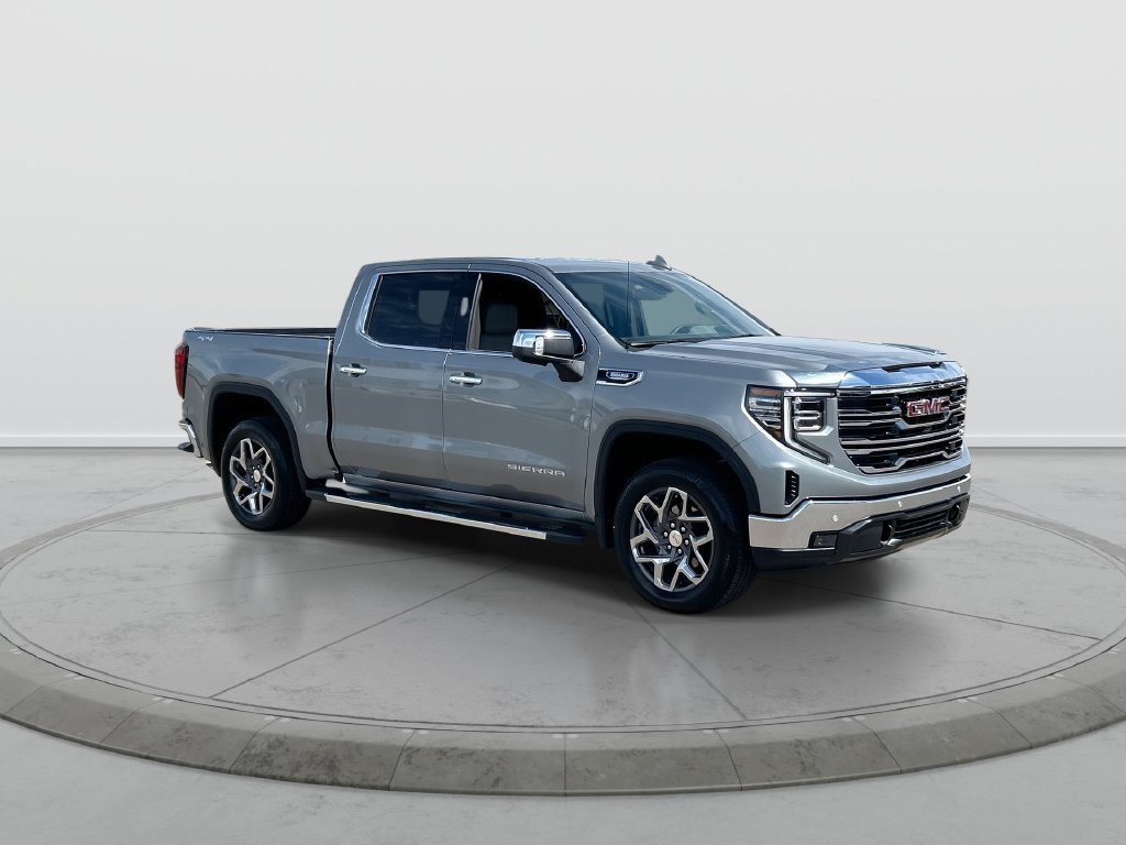 Used 2025 GMC Sierra 1500 SLT w/ SLT Premium Plus Package AWD/4WD image 2