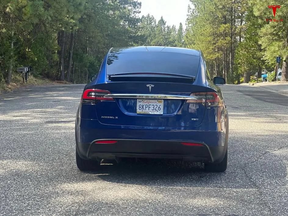 Used 2019 Tesla Model X 75D AWD/4WD image 8