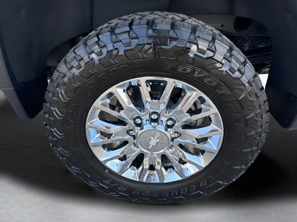 Used 2026 Chevrolet Silverado 2500 High Country w/ High Country Premium Package AWD/4WD image 37