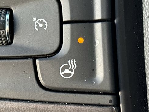 Used 2022 Chevrolet Tahoe RST w/ Luxury Package image 14