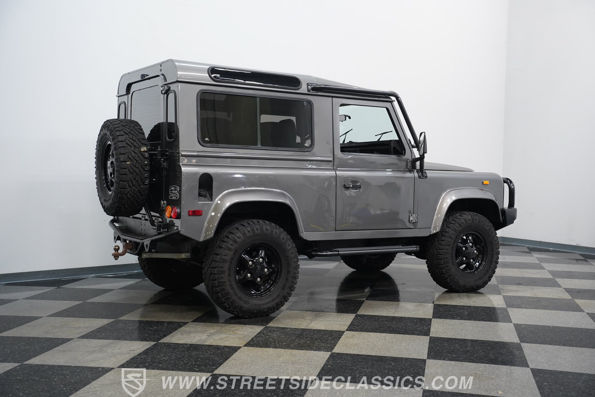Used 1997 Land Rover Defender 90 AWD/4WD image 13