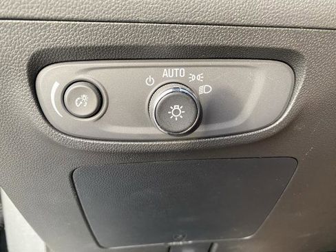 Used 2024 Buick Encore GX Sport Touring w/ Comfort Package image 17