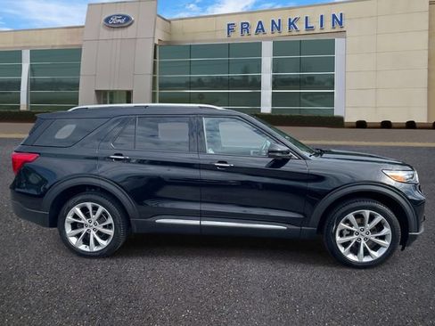 Certified 2023 Ford Explorer Platinum w/ Technology Package AWD/4WD image 2