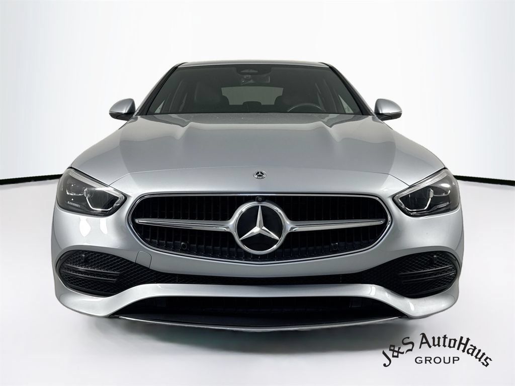 Used 2022 Mercedes-Benz C 300 Sedan w/ Exclusive Trim Package image 2
