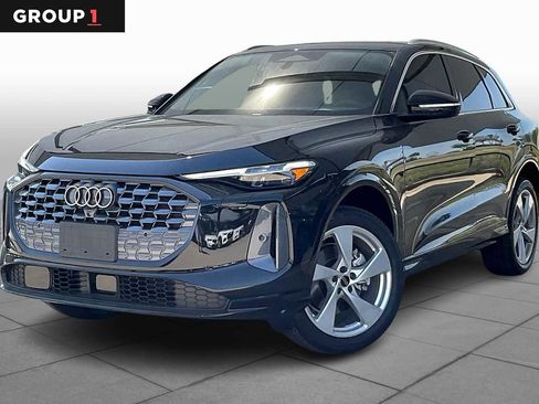 New 2026 Audi Q5 Premium Plus image 1