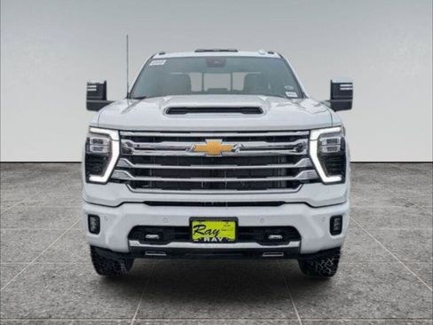 New 2026 Chevrolet Silverado 3500 High Country w/ Technology Package AWD/4WD image 2