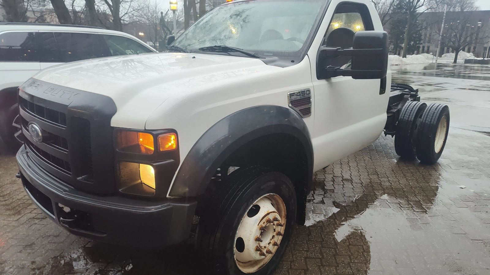 Used 2008 Ford F450 2WD Regular Cab Super Duty image 1