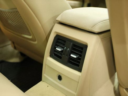 Used 2012 BMW 328i Sedan RWD image 29