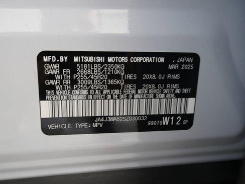 Used 2025 Mitsubishi Outlander SEL image 19