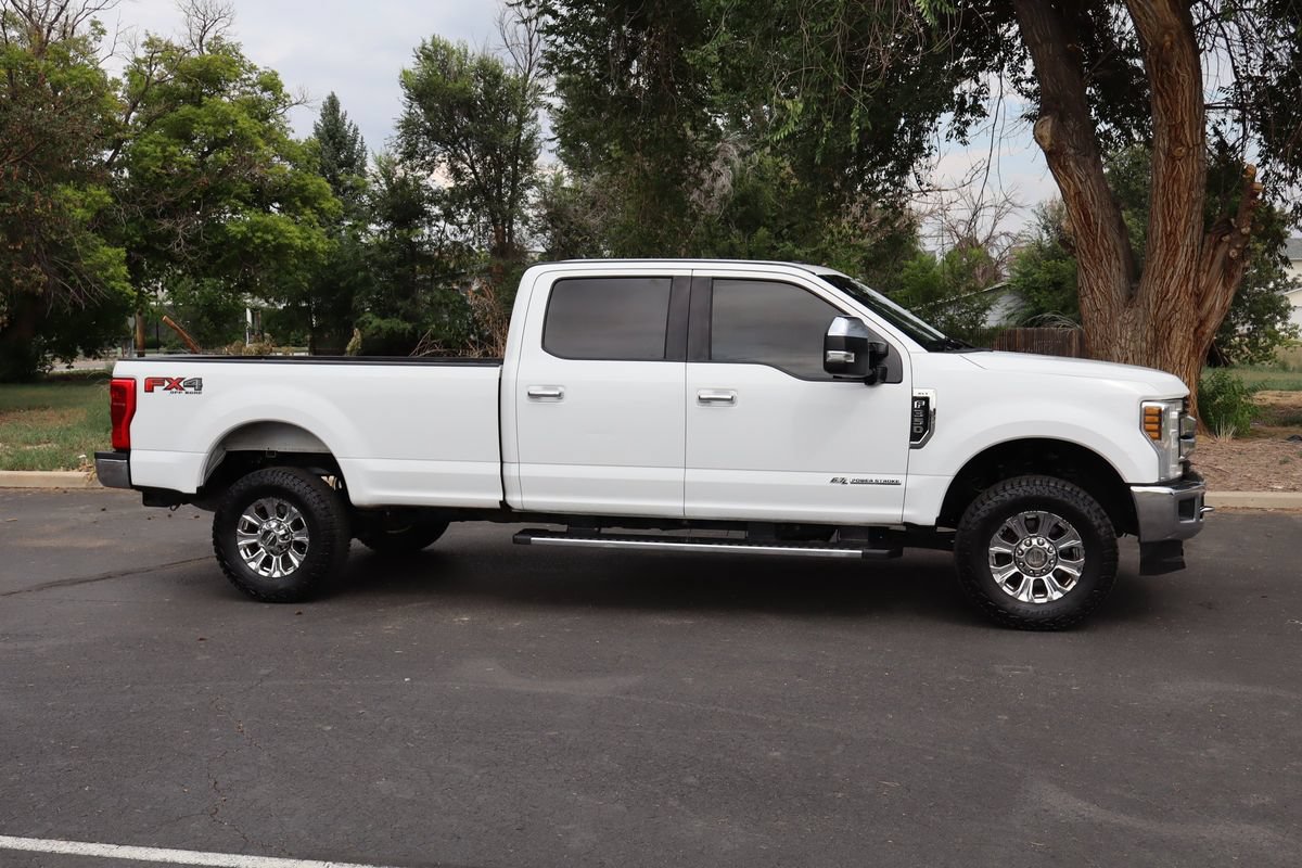 Used 2019 Ford F350 XLT w/ XLT Premium Package AWD/4WD image 3