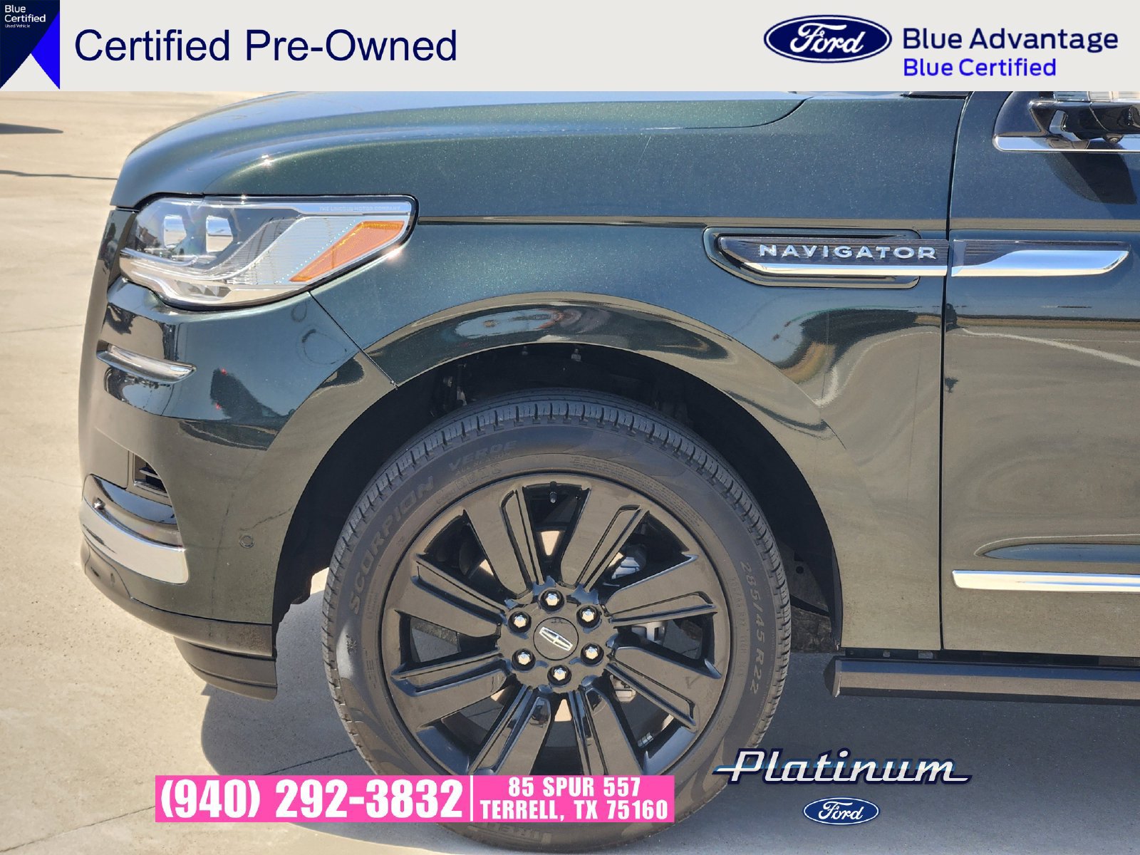 Used 2024 Lincoln Navigator Black Label AWD/4WD image 12