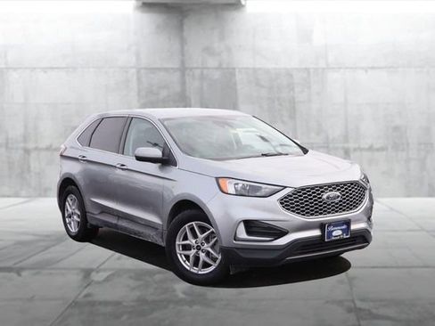 Certified 2024 Ford Edge SEL image 2