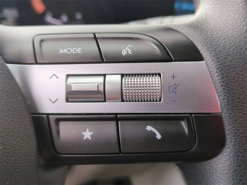 Certified 2025 Hyundai Tucson SEL image 15