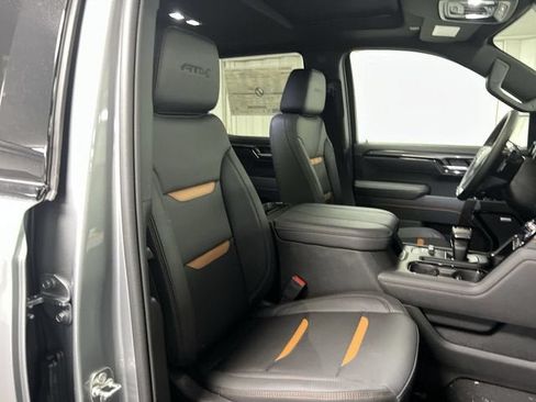 New 2026 GMC Sierra 1500 AT4 w/ AT4 Premium Package AWD/4WD image 29