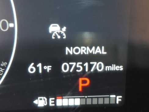 Used 2023 Honda CR-V Sport image 26