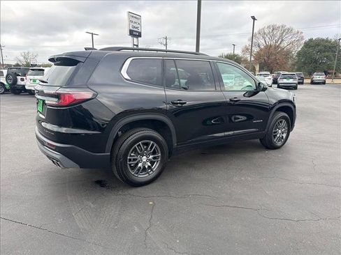 Used 2025 GMC Acadia Elevation image 7