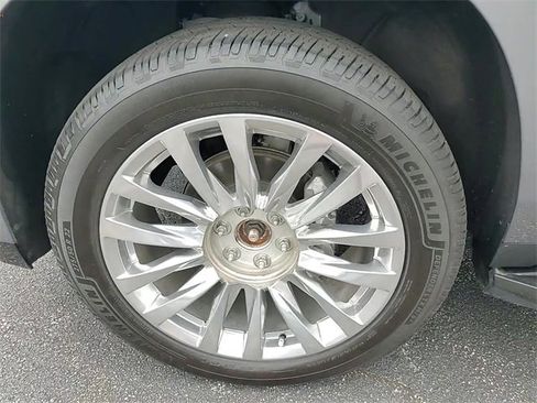 Certified 2021 Cadillac Escalade ESV Premium Luxury image 9