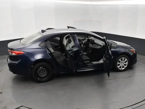 Used 2023 Toyota Corolla LE FWD image 6