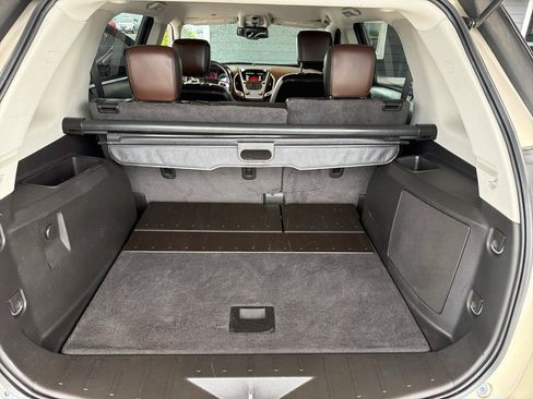 Used 2012 GMC Terrain SLT w/ Cargo Package FWD image 17