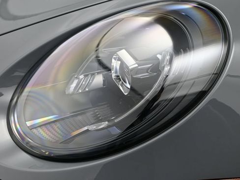 Certified 2026 Porsche 911 Carrera GTS RWD image 37
