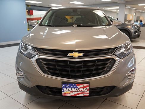 Used 2018 Chevrolet Equinox LT AWD/4WD image 17