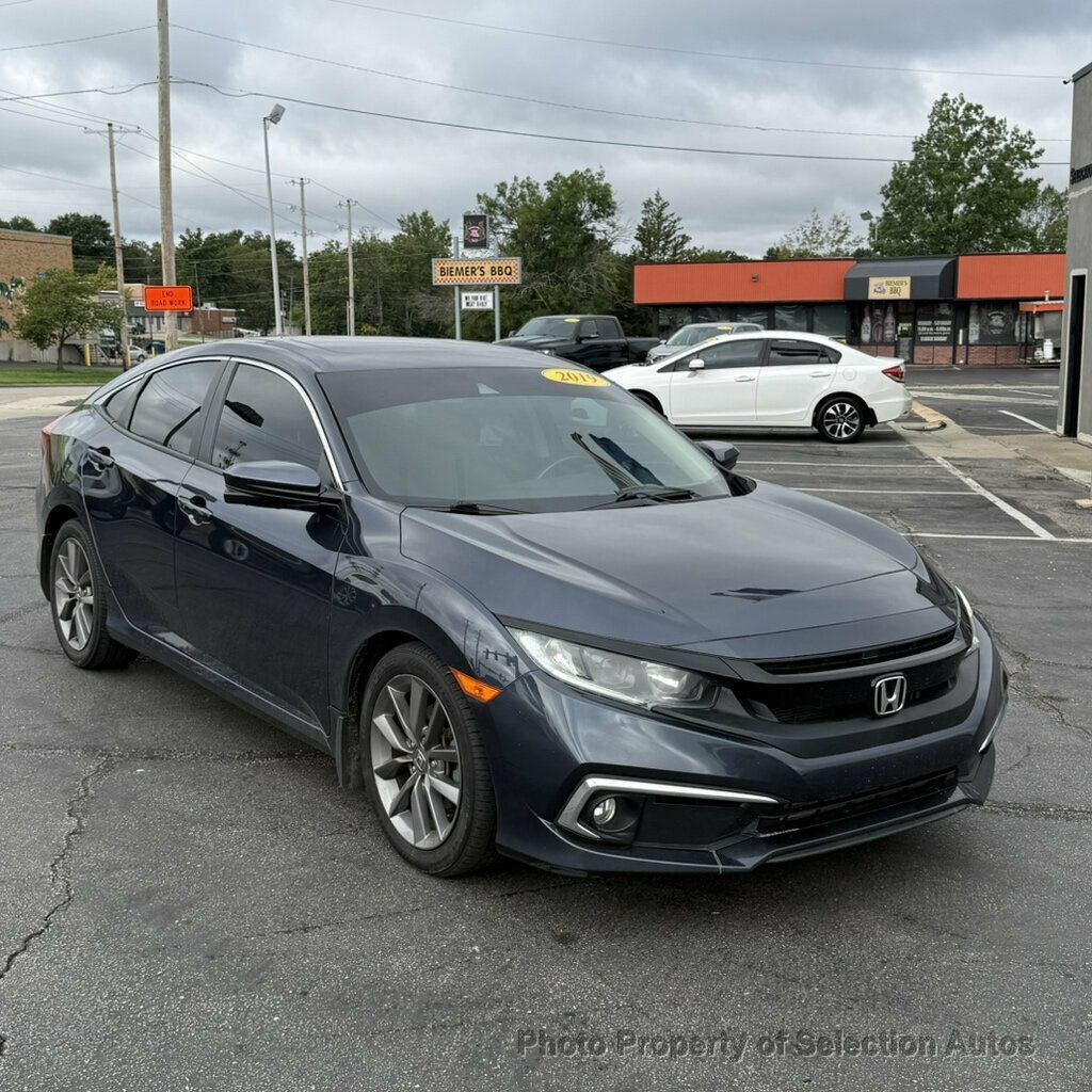 Used 2019 Honda Civic EX image 2