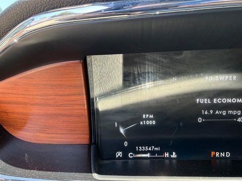 Used 2020 Lincoln Navigator Reserve w/ Luxury Package RWD image 40