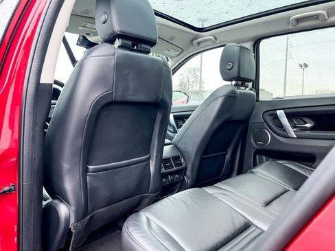 Used 2022 Land Rover Discovery Sport S image 10