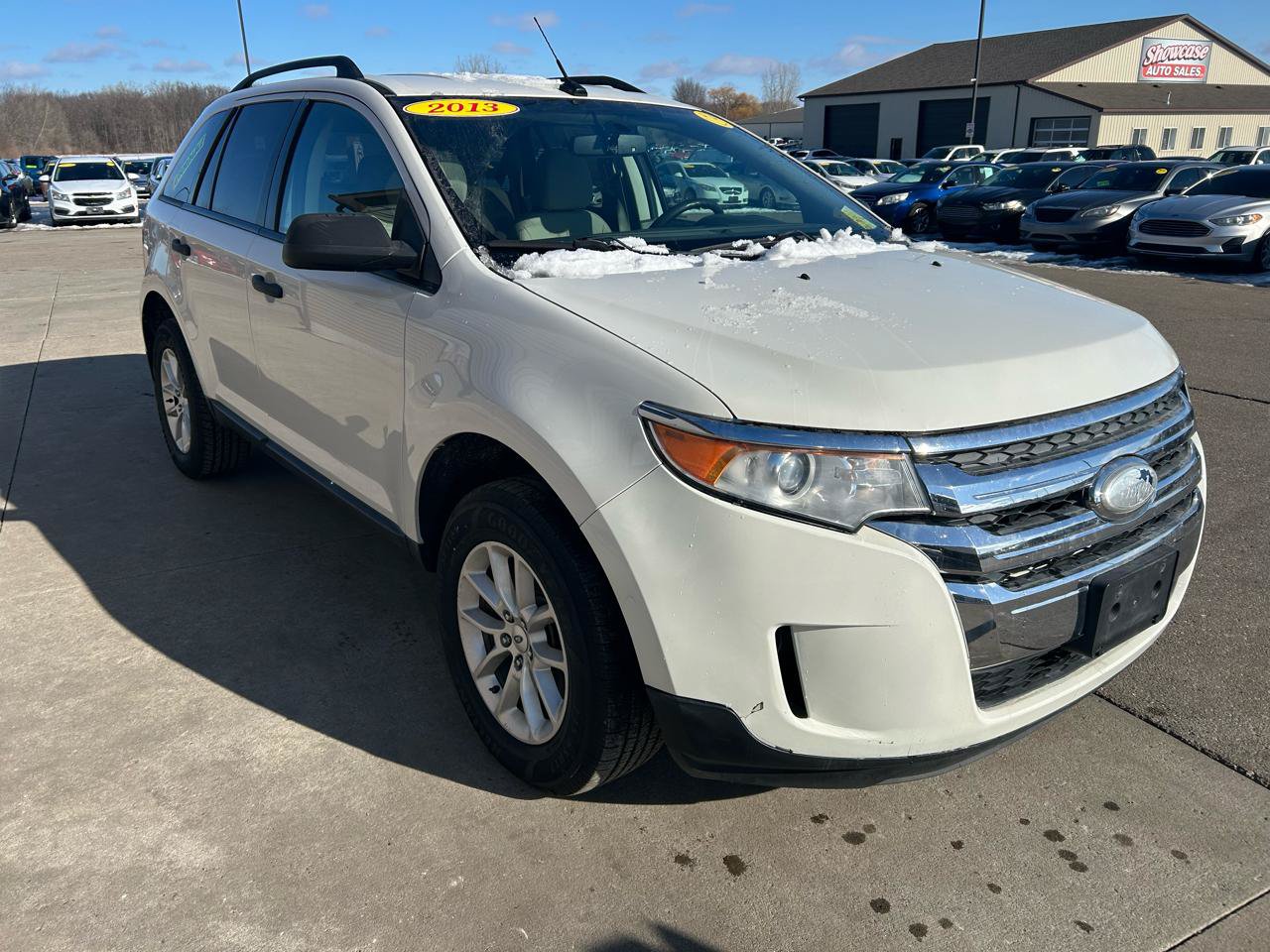 Used 2013 Ford Edge SE FWD image 3