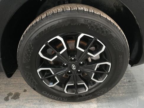 Used 2023 Hyundai Santa Cruz SEL Premium image 11