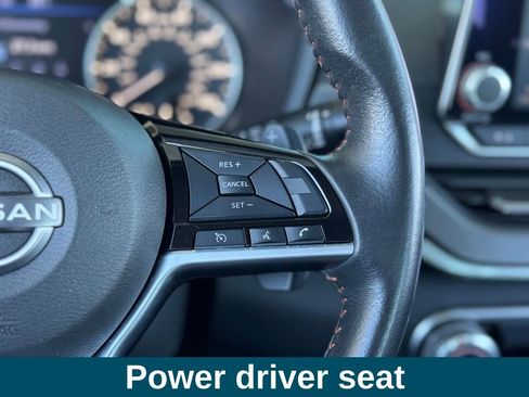 Used 2024 Nissan Altima 2.5 SR image 11